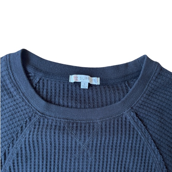 Z Supply Waffle Long Sleeve Top Relaxed Fit - color is BLACK - Size Small - Picture 7 of 15